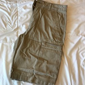 Nike cargo shorts